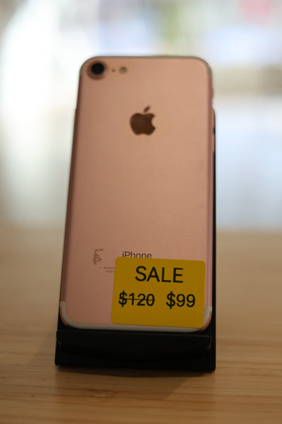 iPhone 7 – ( Unlocked , Like-New)