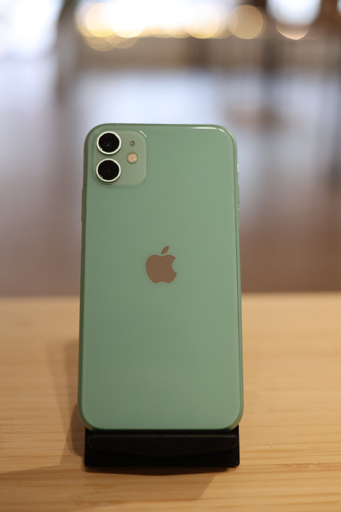 iPhone 11 – Green (64gb, Like-New)