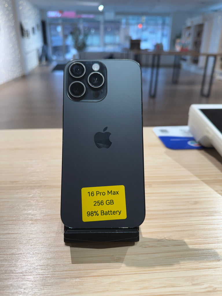 iPhone 16 Pro Max – Black Titanium (256gb, Like-New)